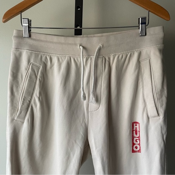 Hugo Boss Jersey Jogger Sweatpants Cream Red Label Mens Size Medium - Picture 7 of 9